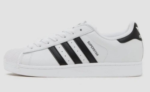 Adidas superstars
