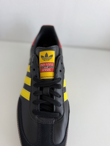 Adidas peckham size 5 - adidas,