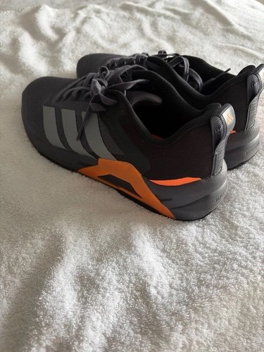 Men size 5 adidas - 9.5,