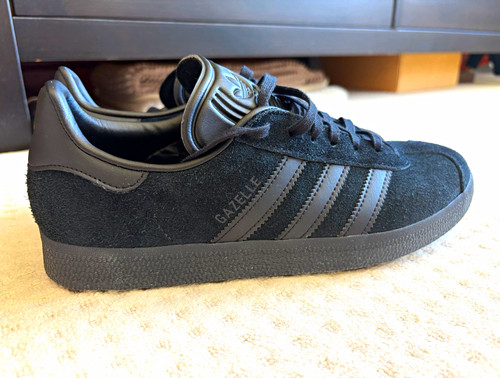 Adidas gazelle black suede - gazelle,